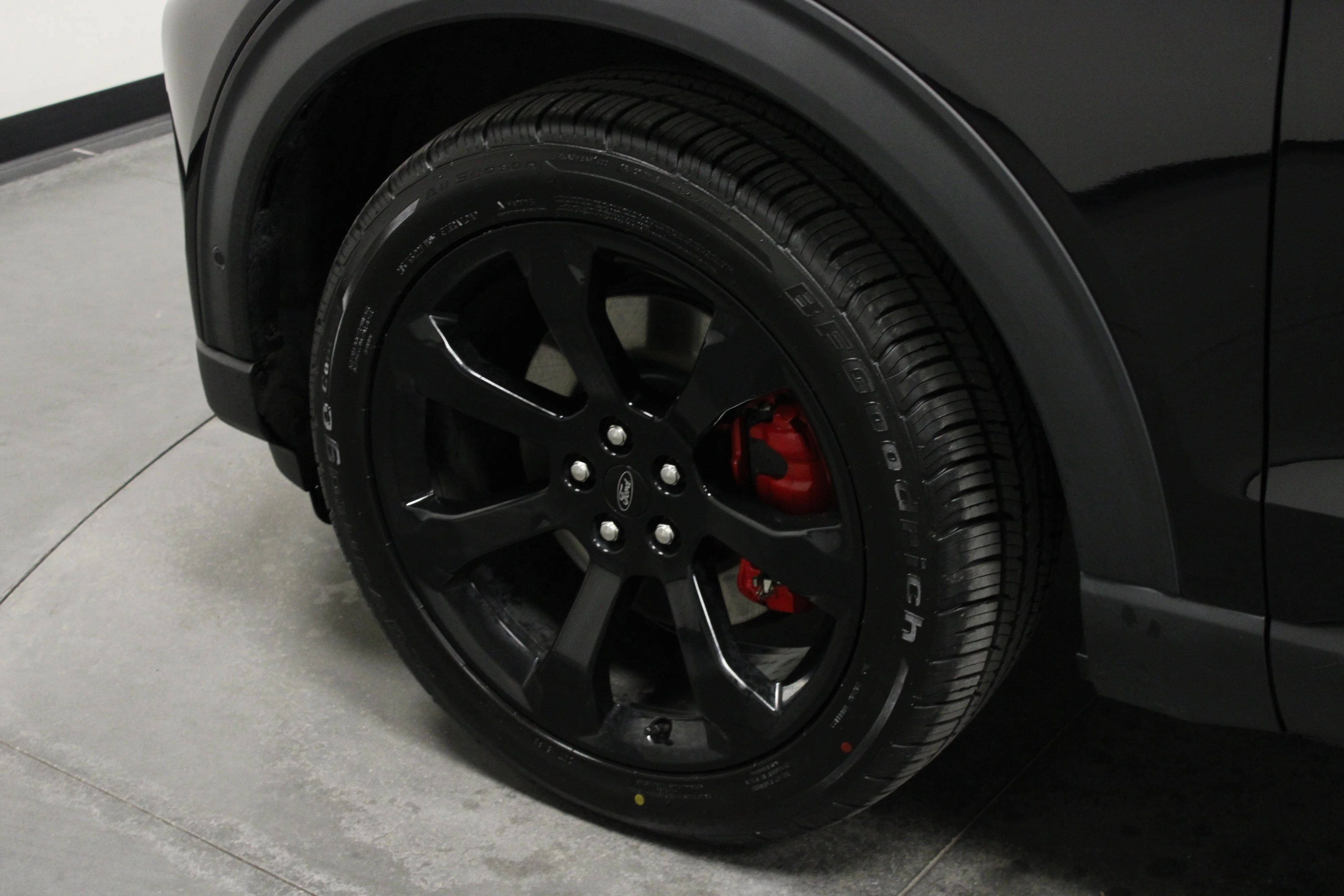 Used 2021 Black Metallic Ford ST image 10
