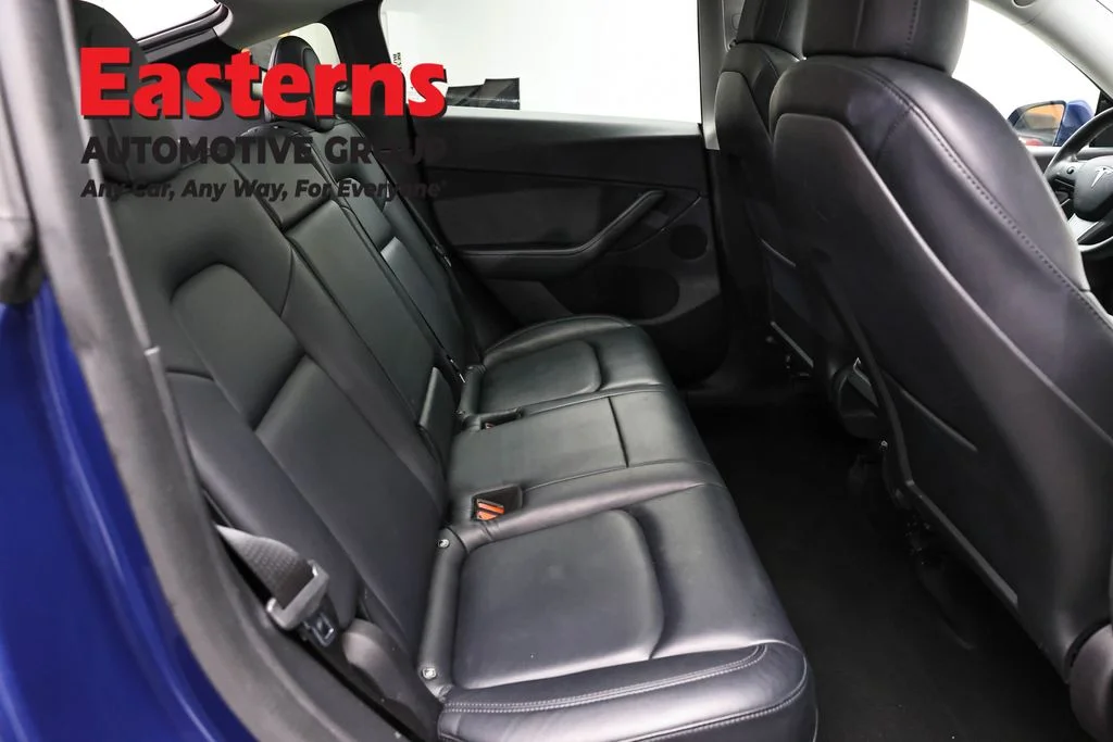 Used 2022 Blue Tesla Long Range image 17