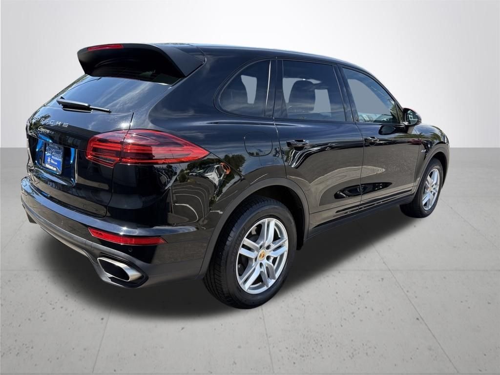 Used 2015 Black Porsche Diesel image 6