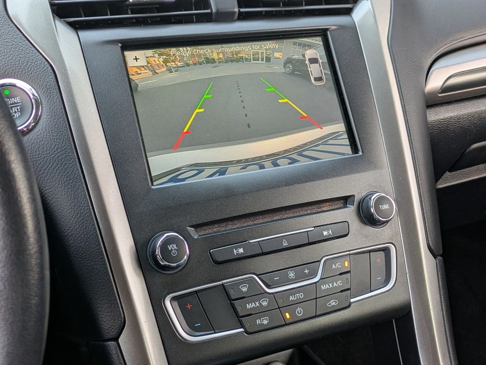 Used 2017 Silver Ford SE image 25