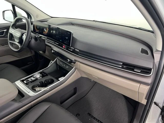 New 2027 White Kia EX image 44