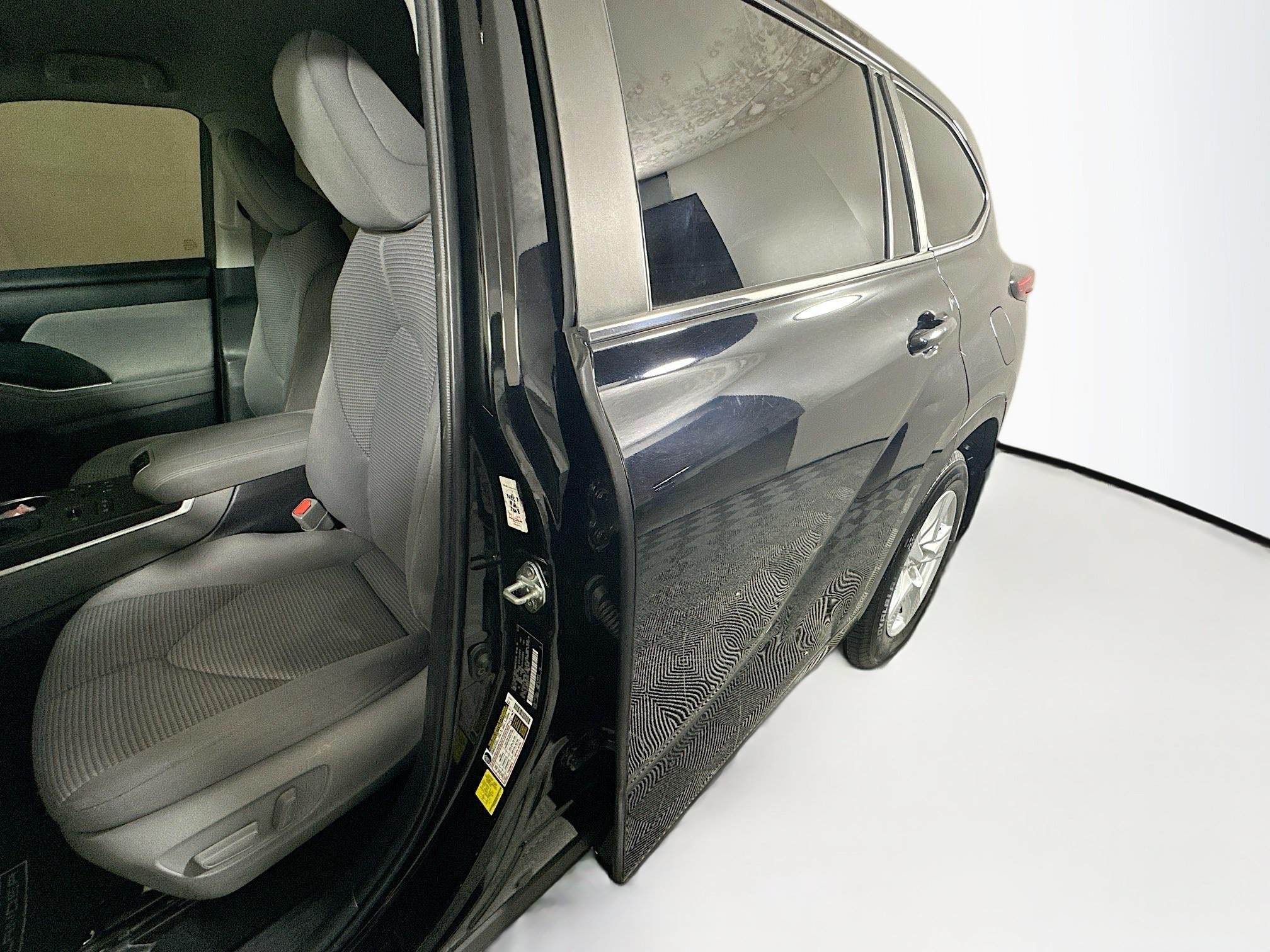 Used 2023 Midnight Black Metallic Toyota LE image 12