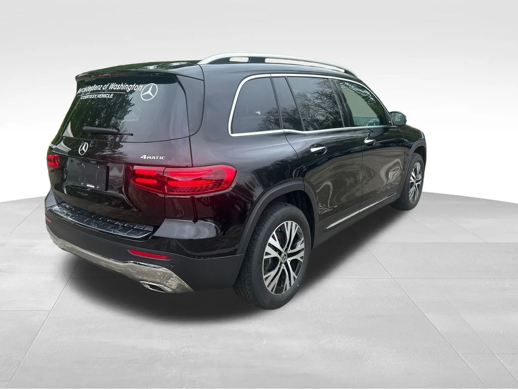 Used 2026 Black Mercedes-Benz GLB 250 image 5
