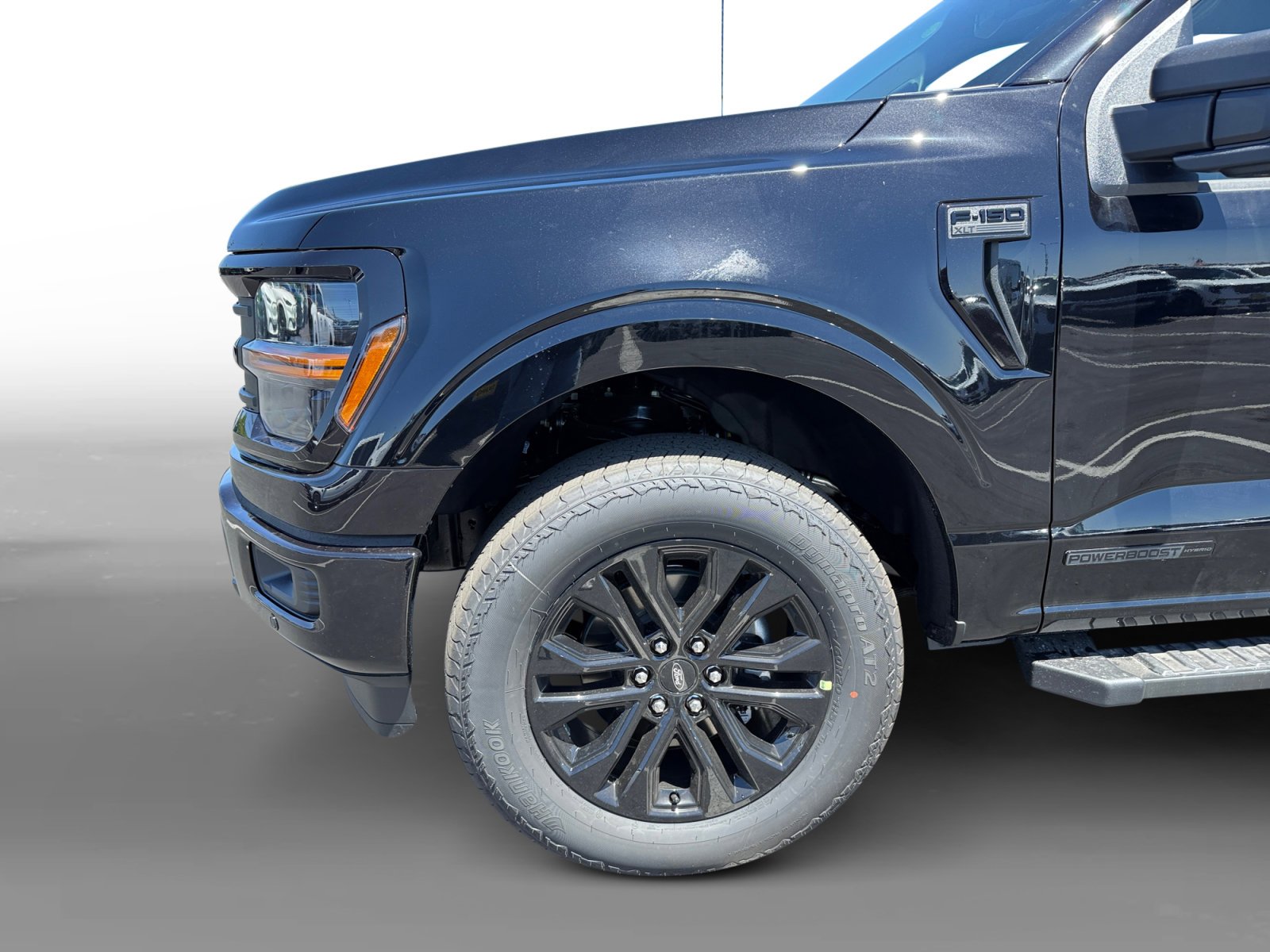 New 2026 Agate Black Metallic Ford XLT Hybrid image 9