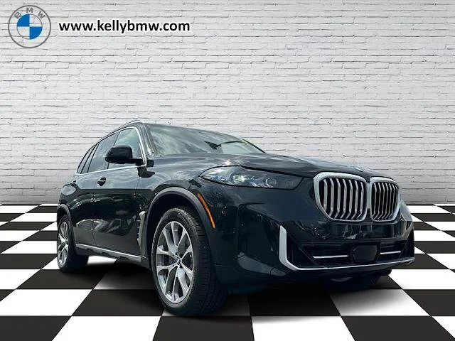 2026 BMW X5 xDrive50e's photo