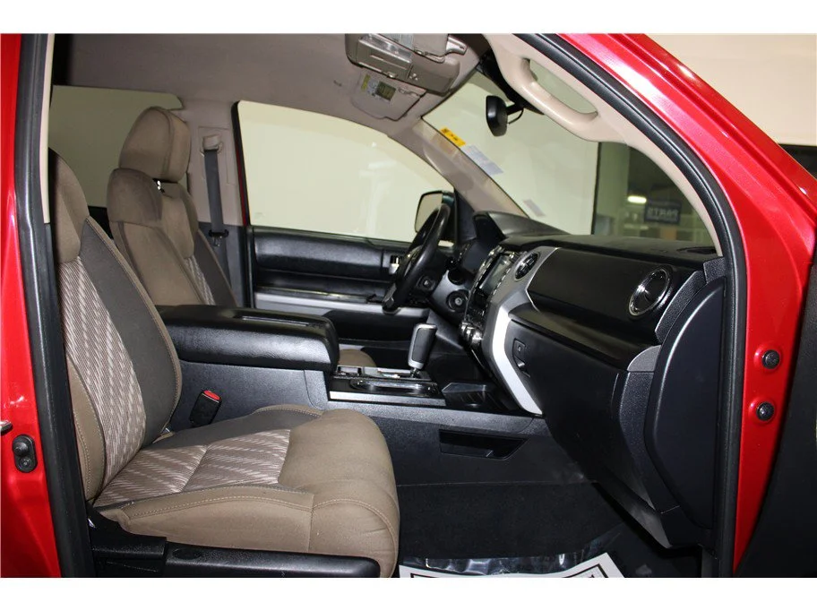 2021 Toyota Tundra SR5 - Photo 20