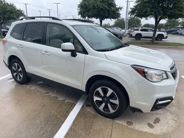2017 Subaru Forester 2.5i Premium CVT's photo