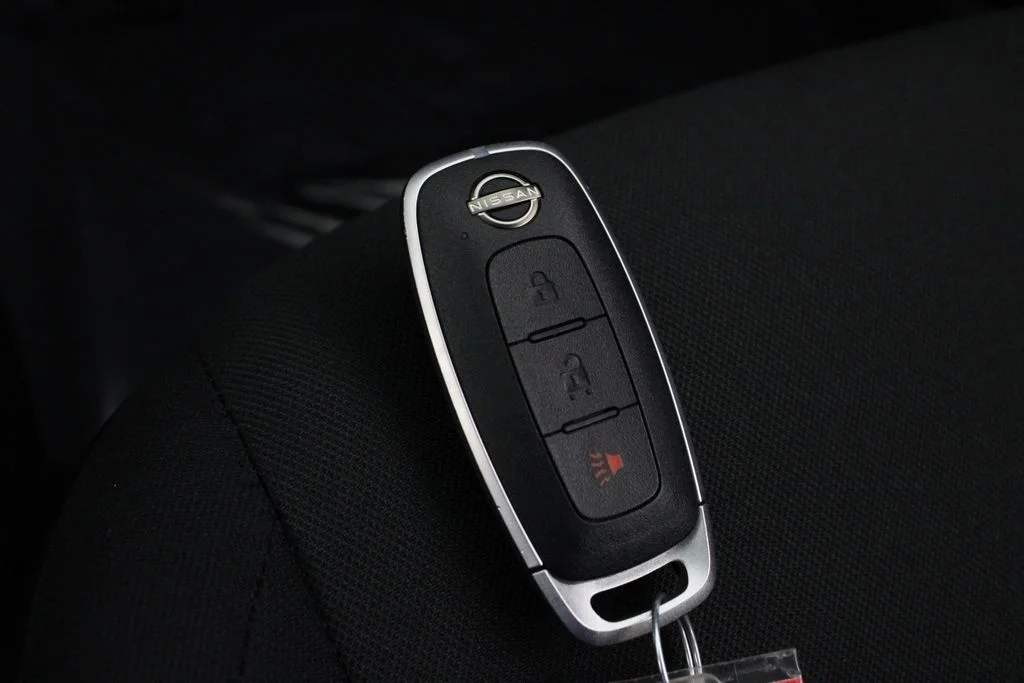 2025 Nissan KICKS PLAY Base - Photo 29