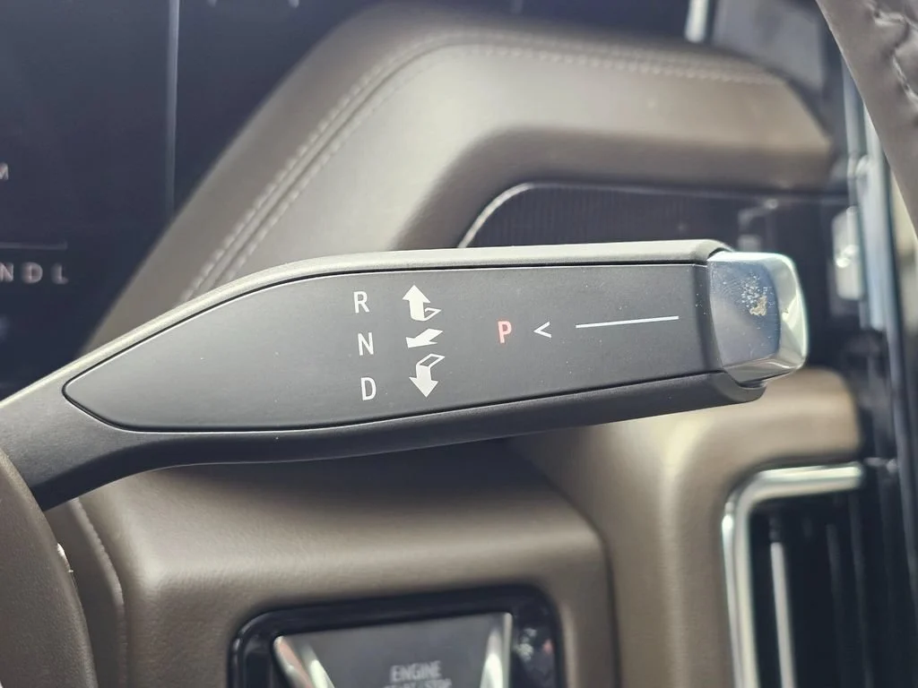 Used 2025 Downpour Metallic GMC Elevation image 36
