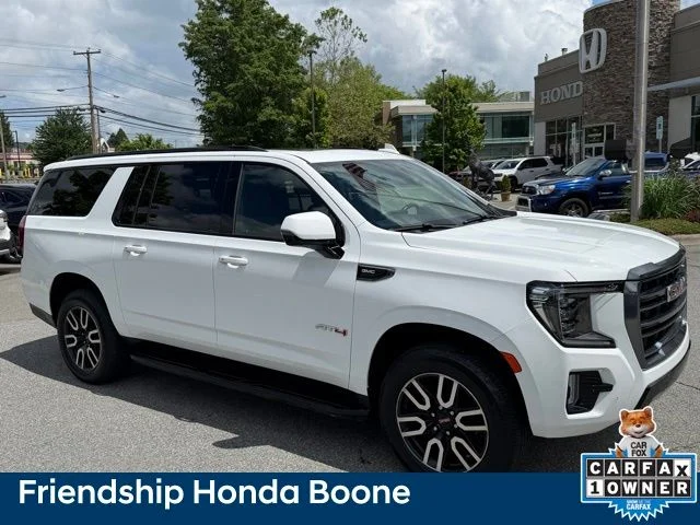 Used 2022 White GMC AT4 image 3