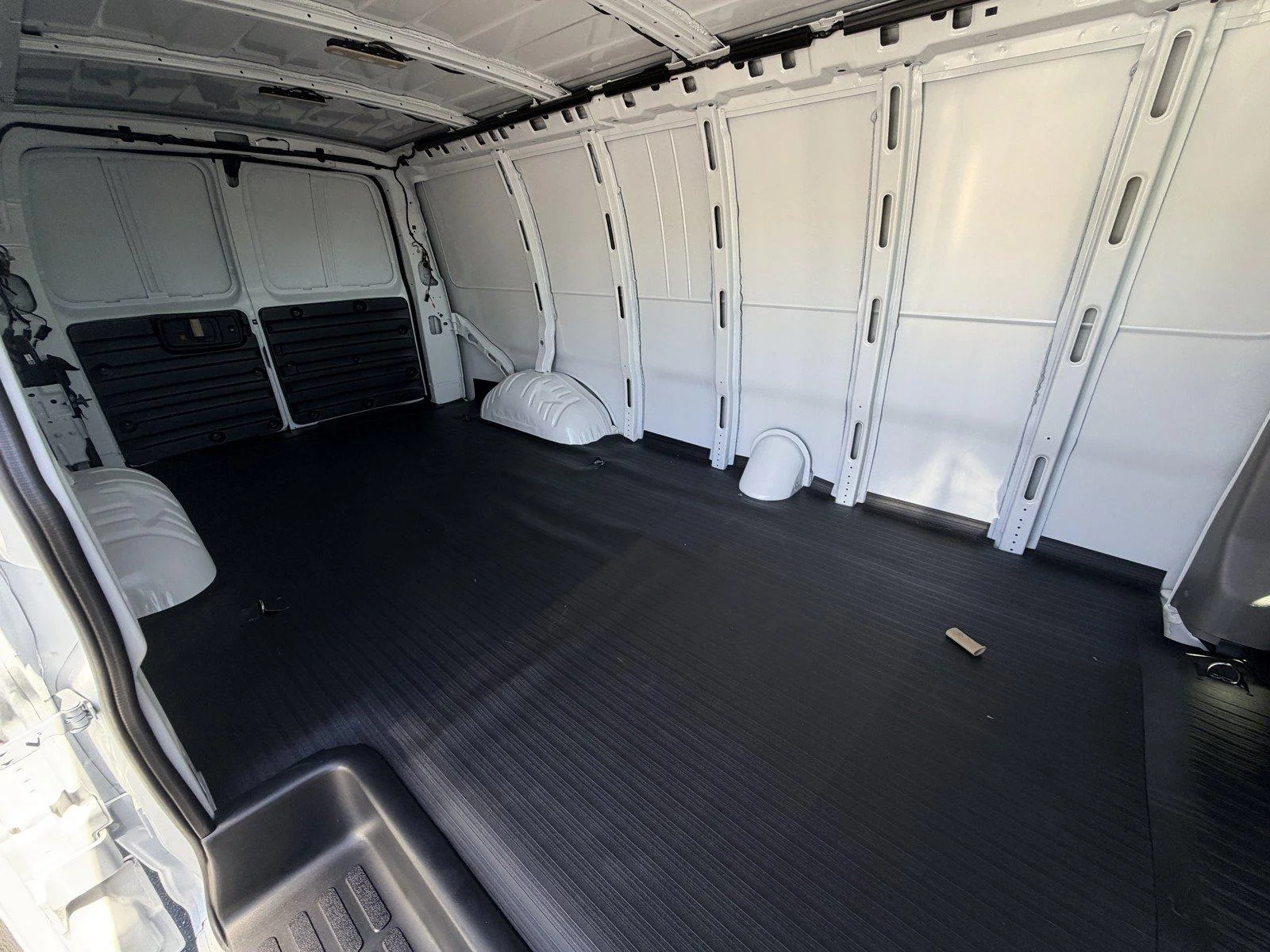 New 2026 Summit White GMC Work Van image 10