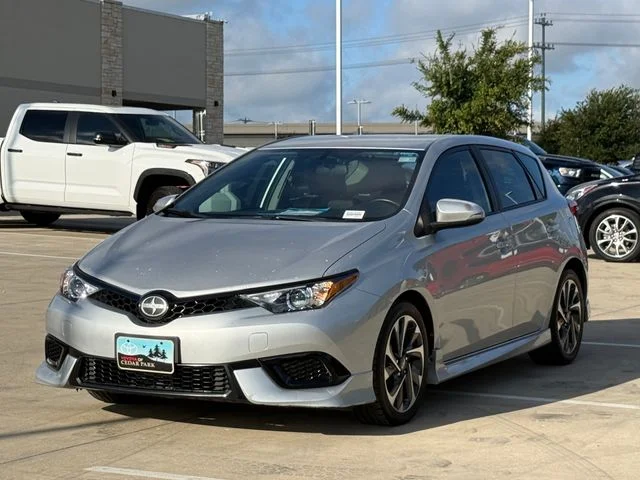 Used 2016 Classic Silver Metallic Scion Base image 6