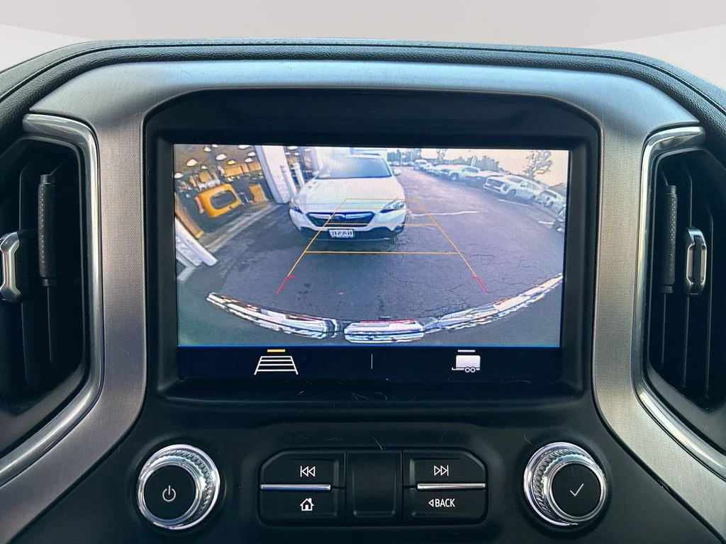 Used 2021 Black GMC Elevation image 18