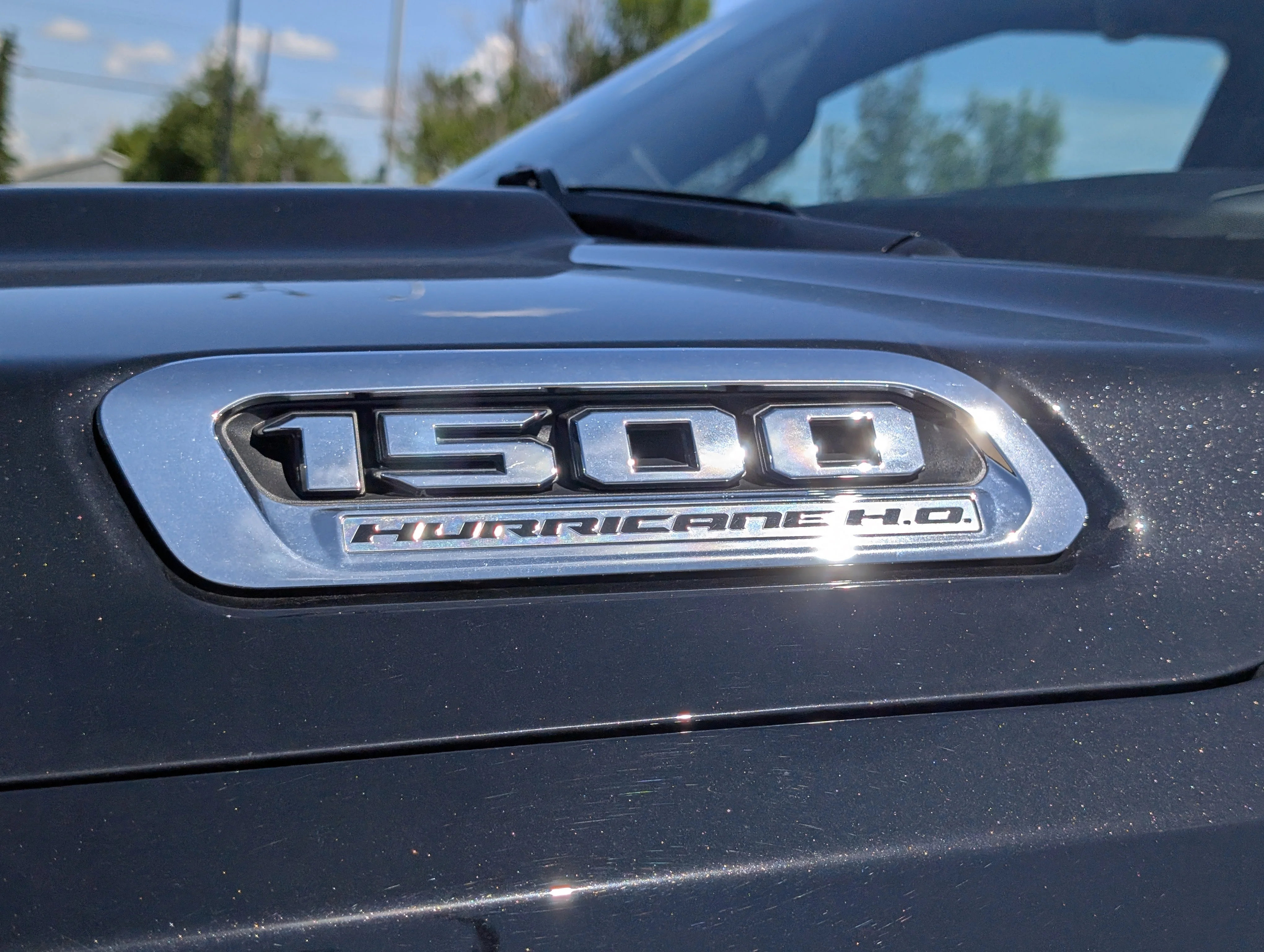 Used 2026 Diamond Black Crystal Pearl Ram Limited image 17