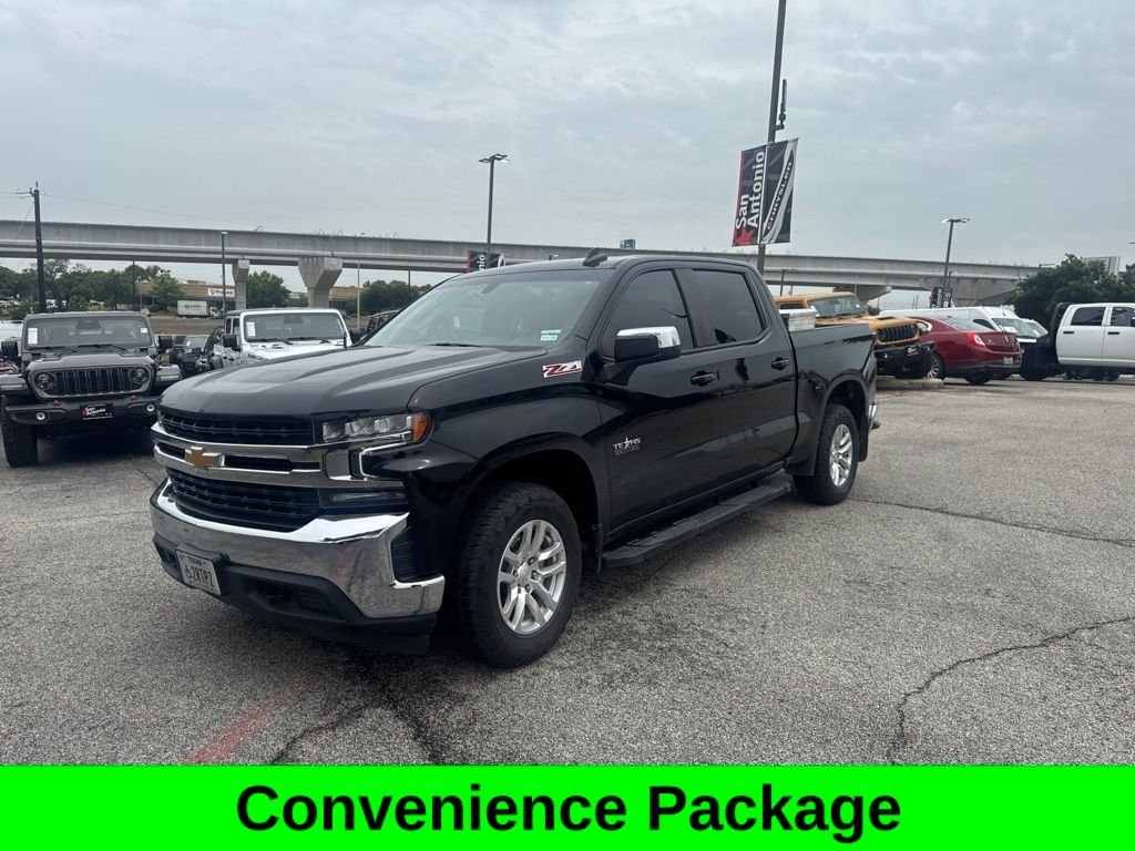 Used 2021 Black Chevrolet LT image 3