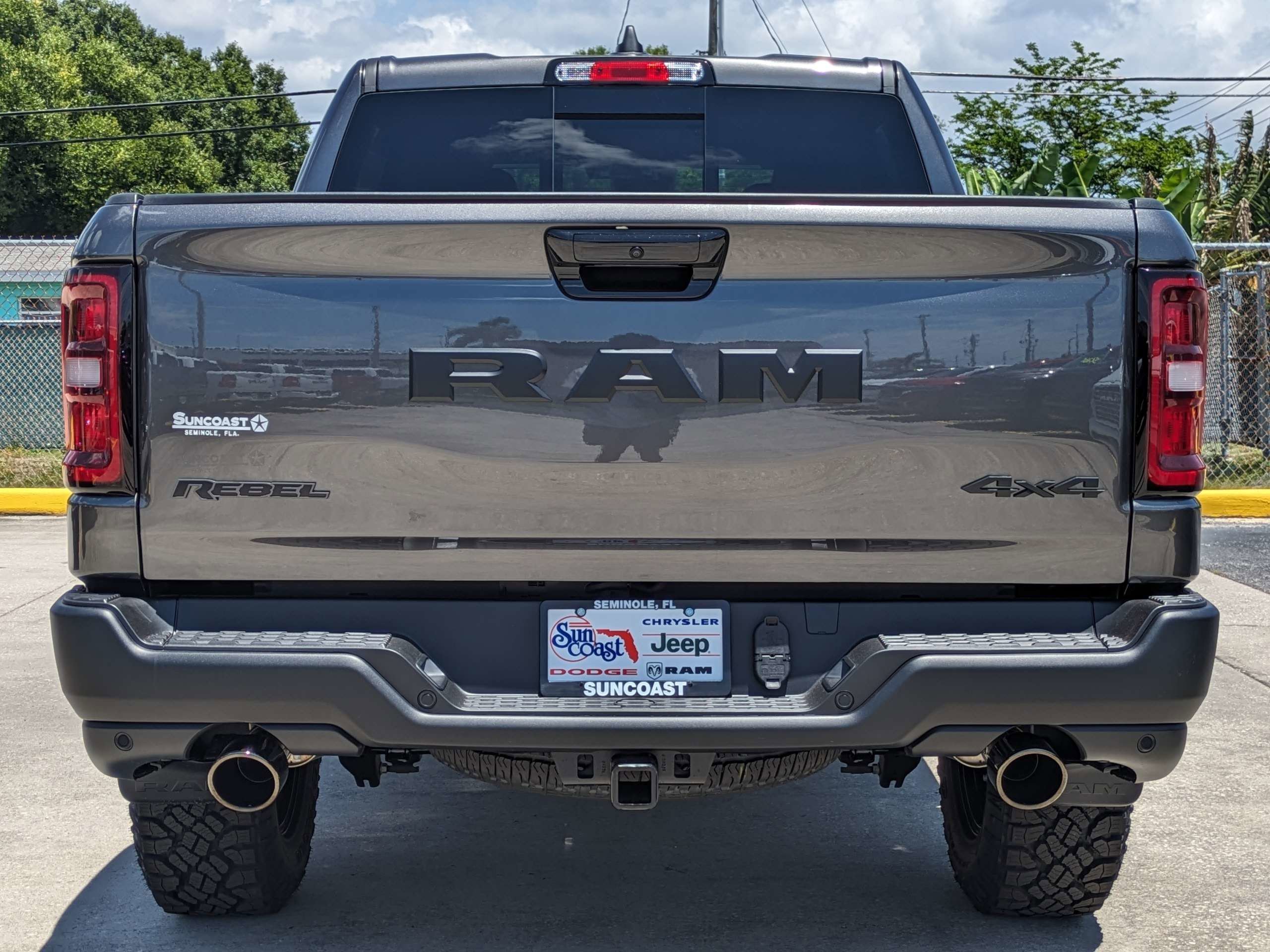 New 2026 Granite Crystal Metallic Clear-Coat Exterior Paint RAM Rebel image 5