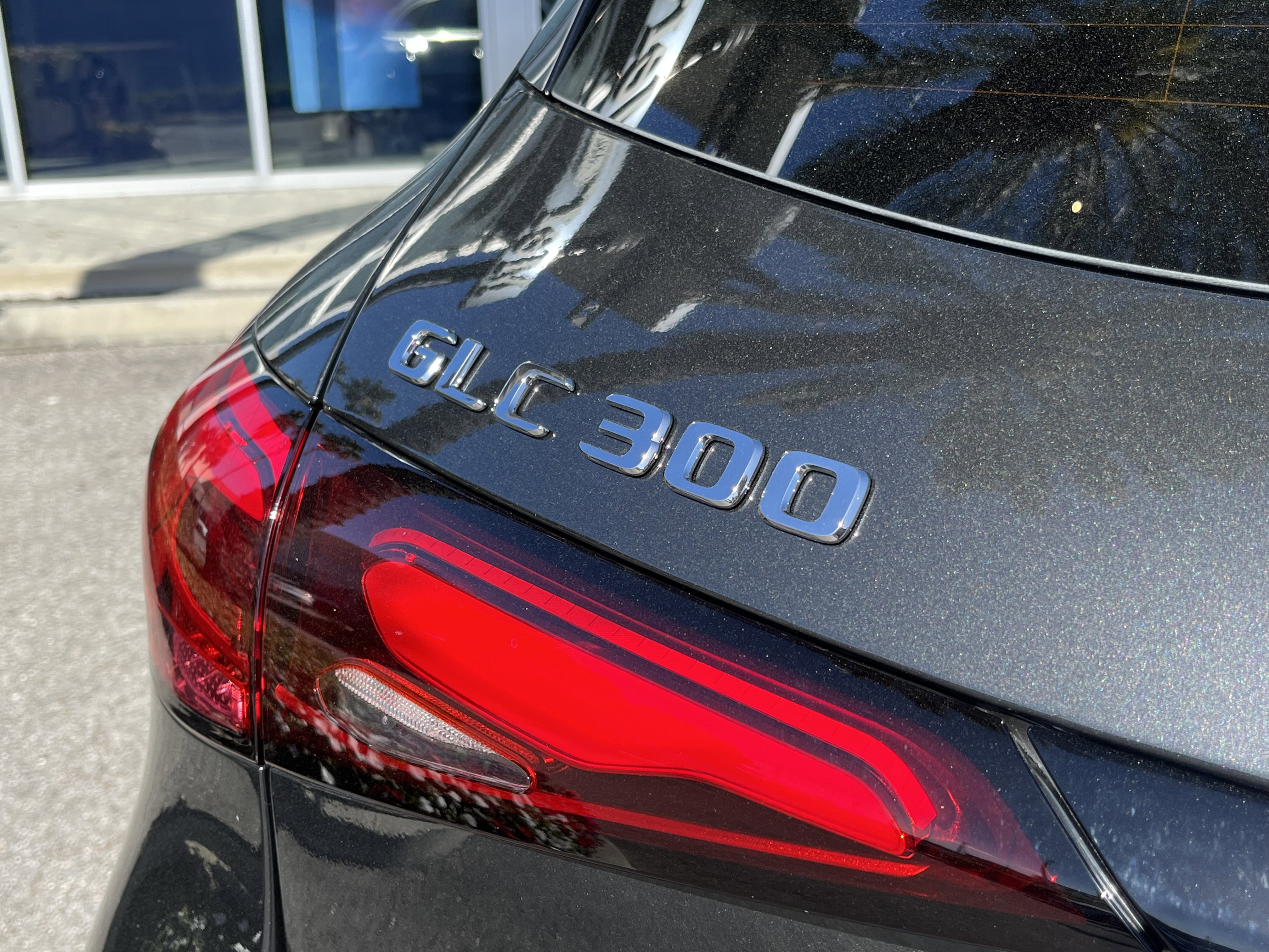 New 2026 Graphite Grey Metallic Mercedes-Benz GLC 300 image 6