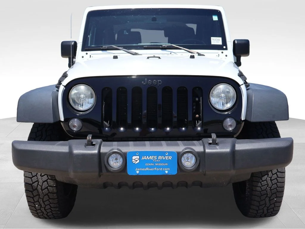 Used 2017 White Jeep Sport image 8