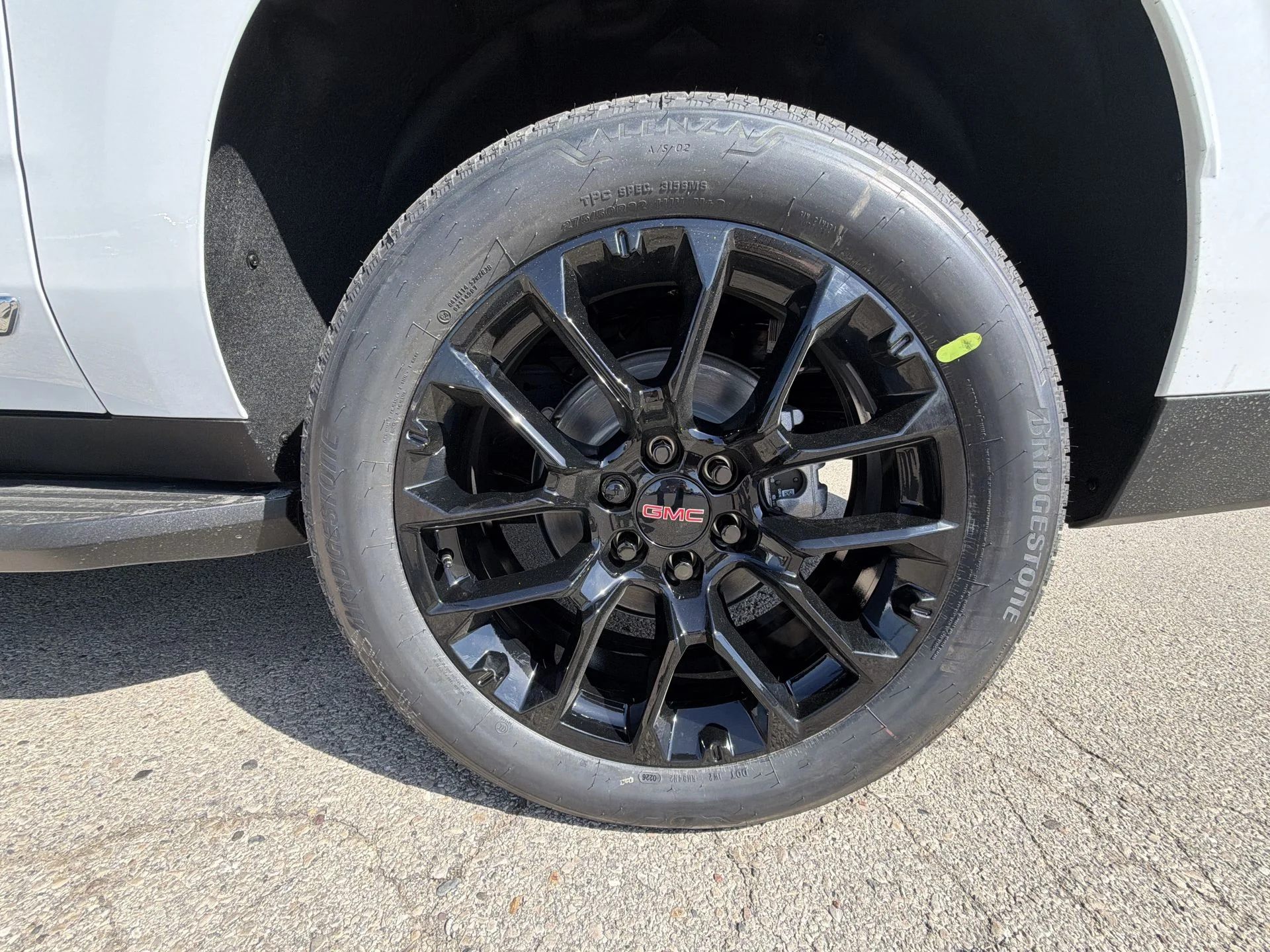 New 2026 Summit White GMC Elevation image 58