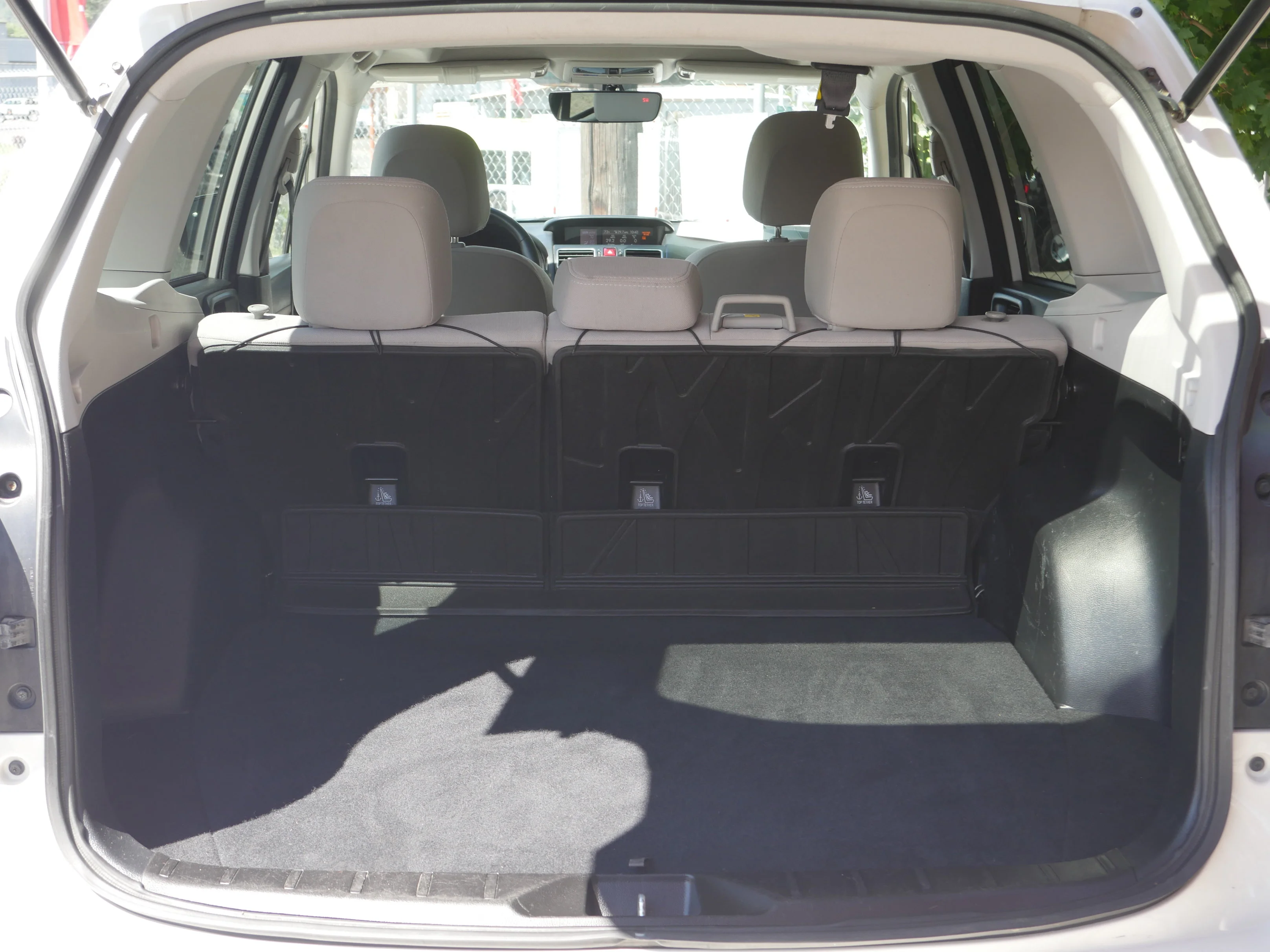 Used 2017 Crystal White Pearl Subaru Premium image 24