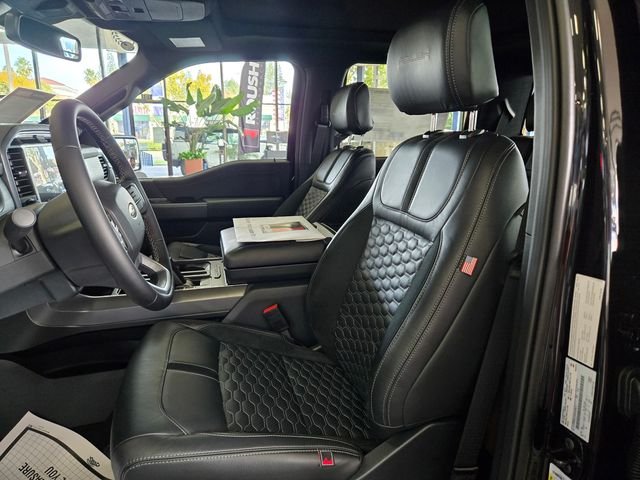 New 2025 Agate Black Metallic Ford XLT image 6