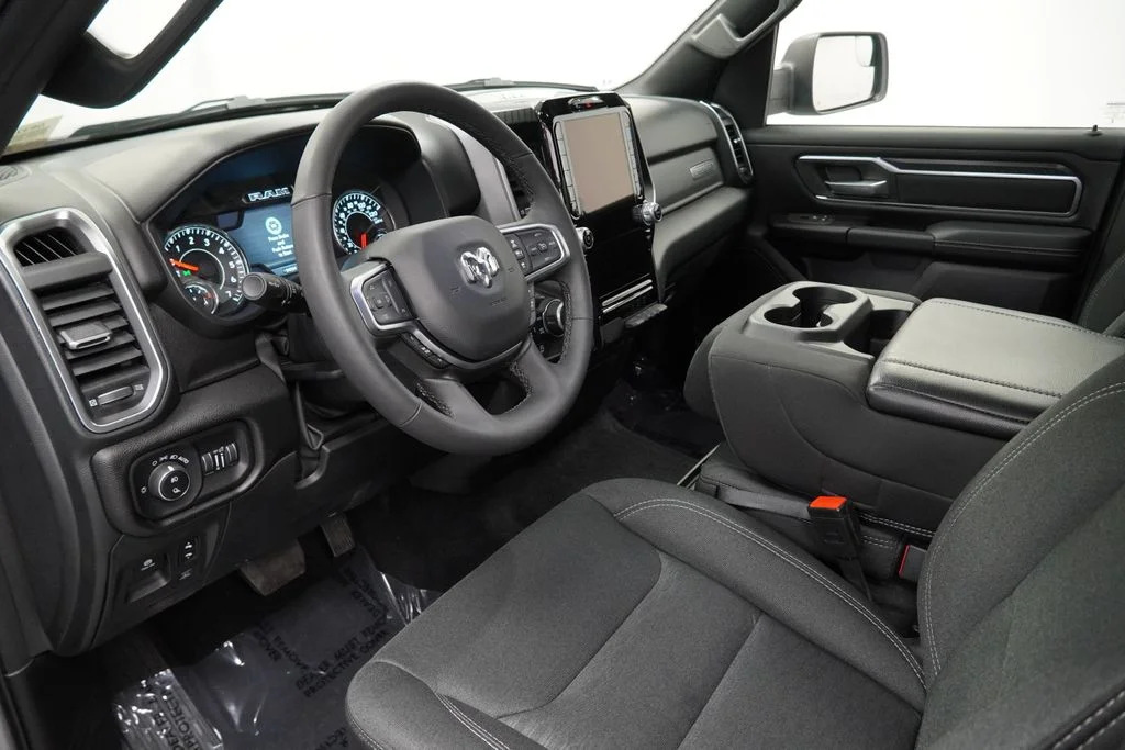 Used 2025 Silver Ram Big Horn/Lone Star image 14