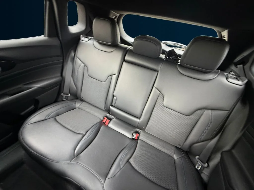 New 2026 Blue Jeep Latitude image 16