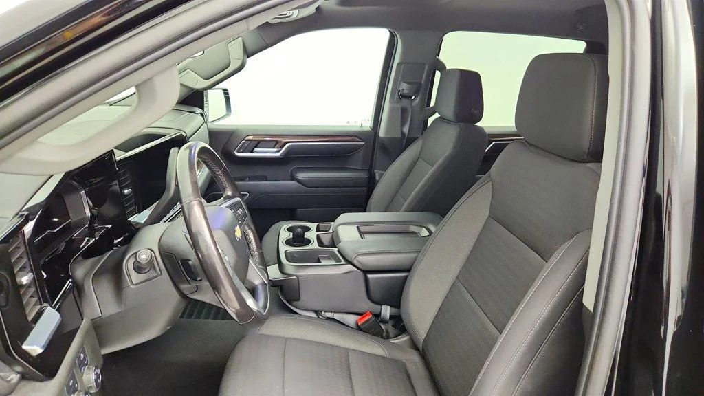 Used 2022 Black Chevrolet 4WD Crew Cab 147