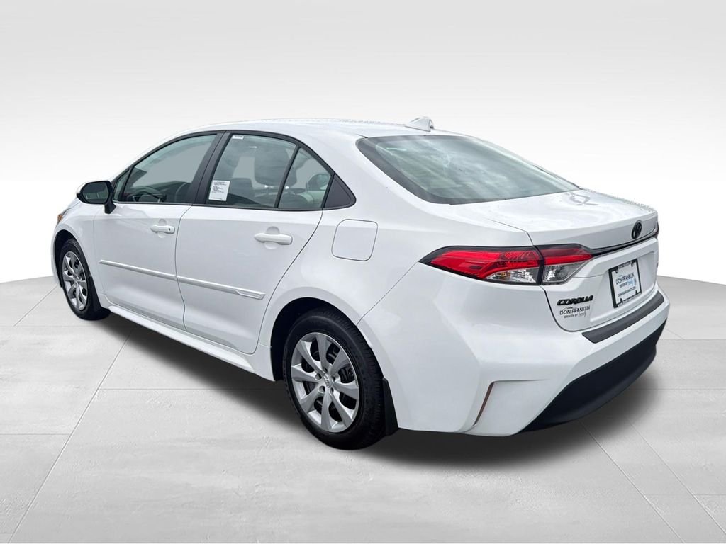 New 2026 White Toyota LE image 3