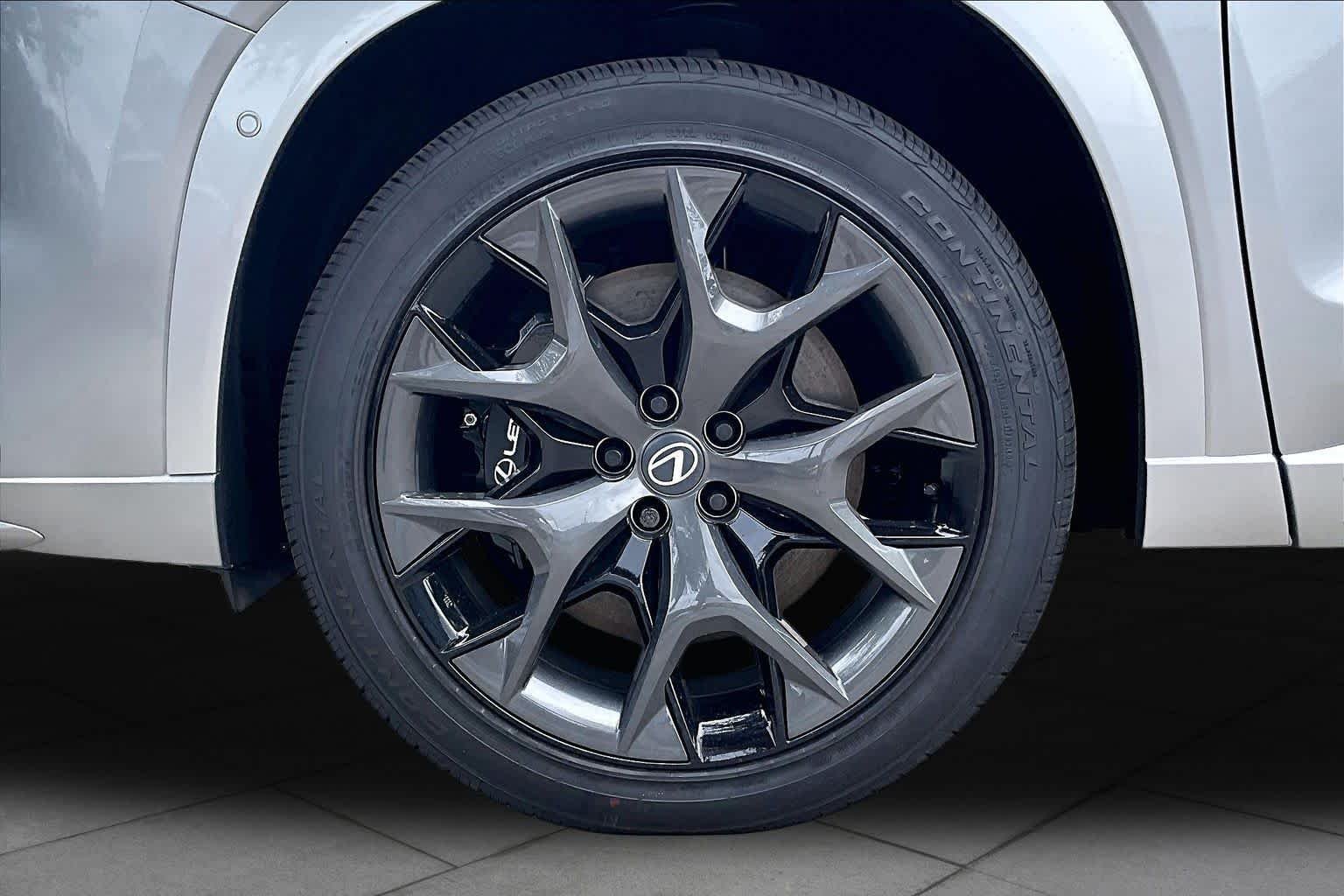 New 2026 Celestial Silver Metallic Lexus F SPORT Performance Premium image 21
