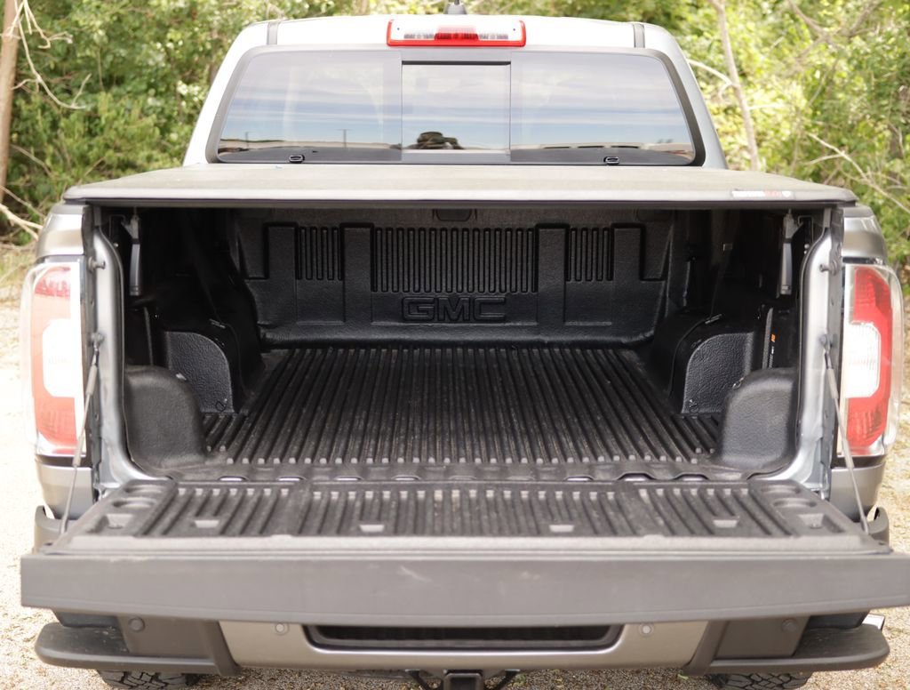 Used 2022 Satin Steel Metallic GMC AT4 - Leather image 27