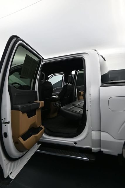 Used 2021 Oxford White Ford XLT image 11