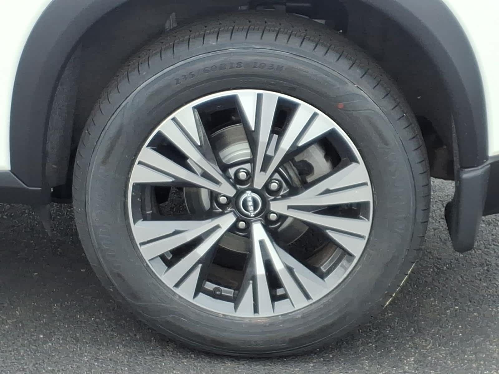 Certified Used 2023 Pearl White Tricoat Nissan SV image 9