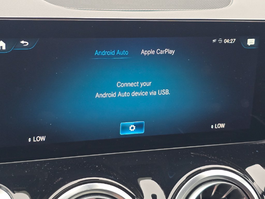 Certified Used 2023  Mercedes-Benz GLB 250 image 5