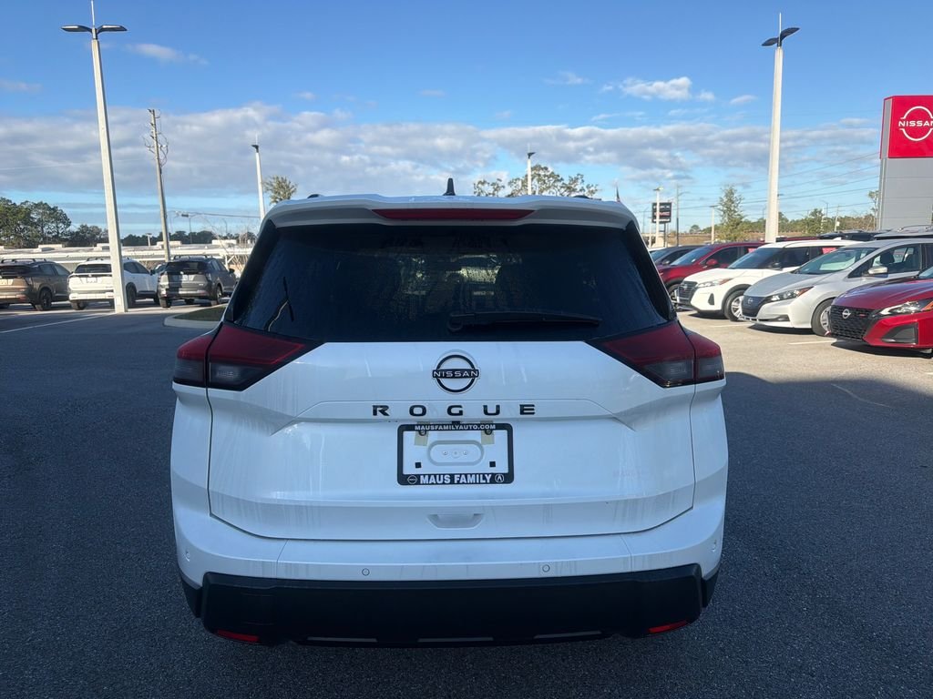 New 2026 Nissan Rogue Dark Armor 4D Sport Utility