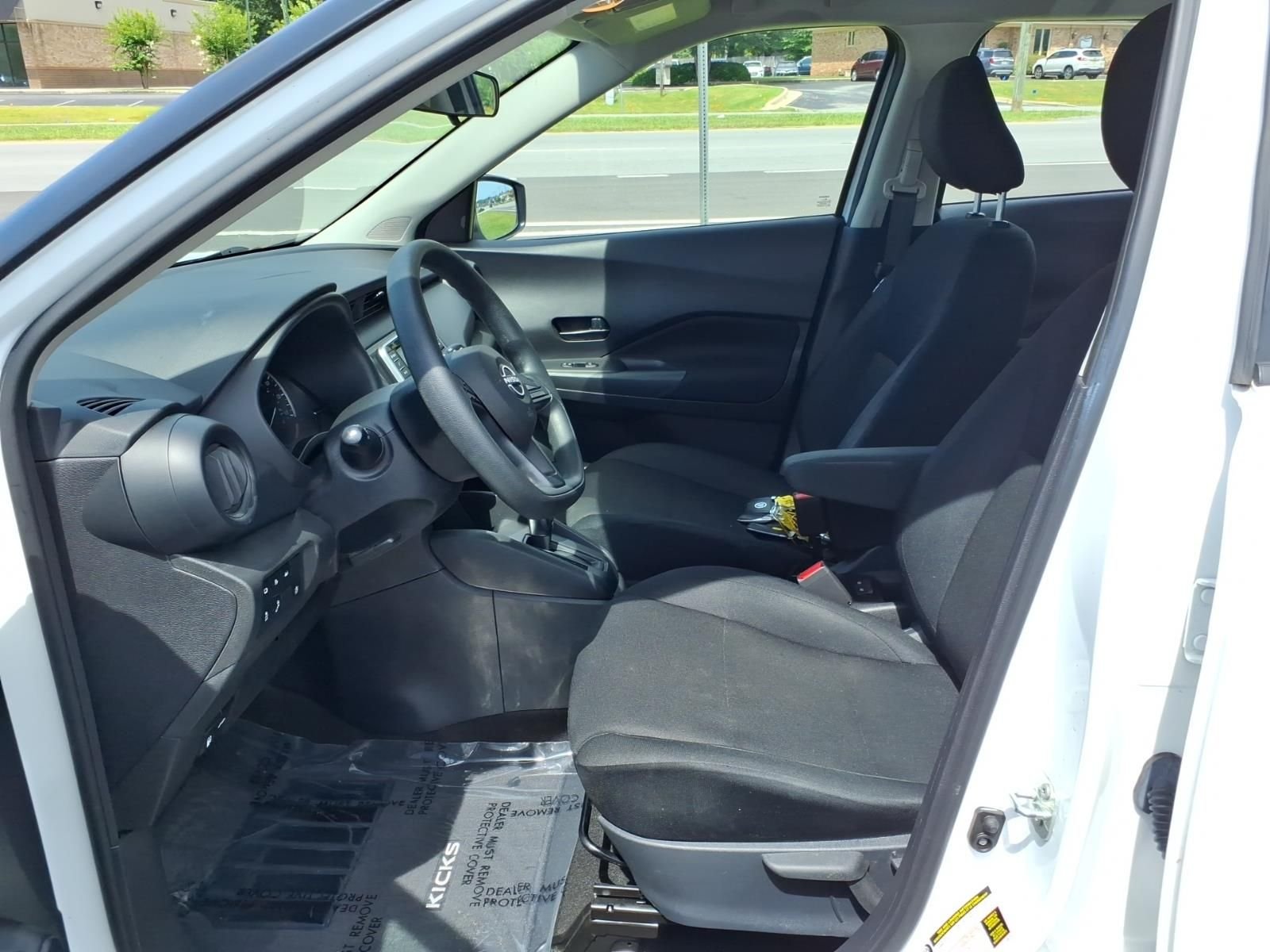 Used 2024 White Nissan S image 8