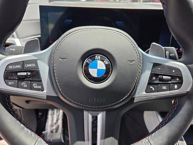 Used 2025 Blue BMW M60i image 14