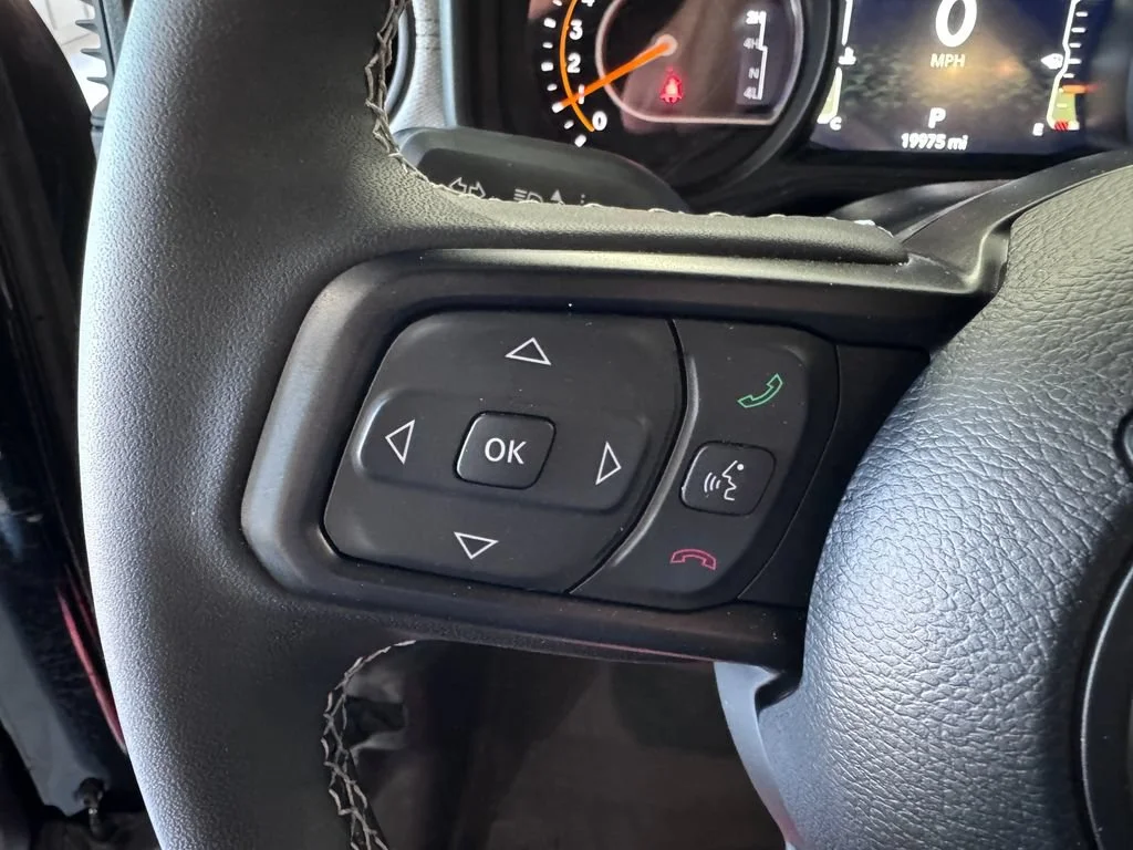 2025 Jeep Wrangler 4-Door Willys - Photo 14
