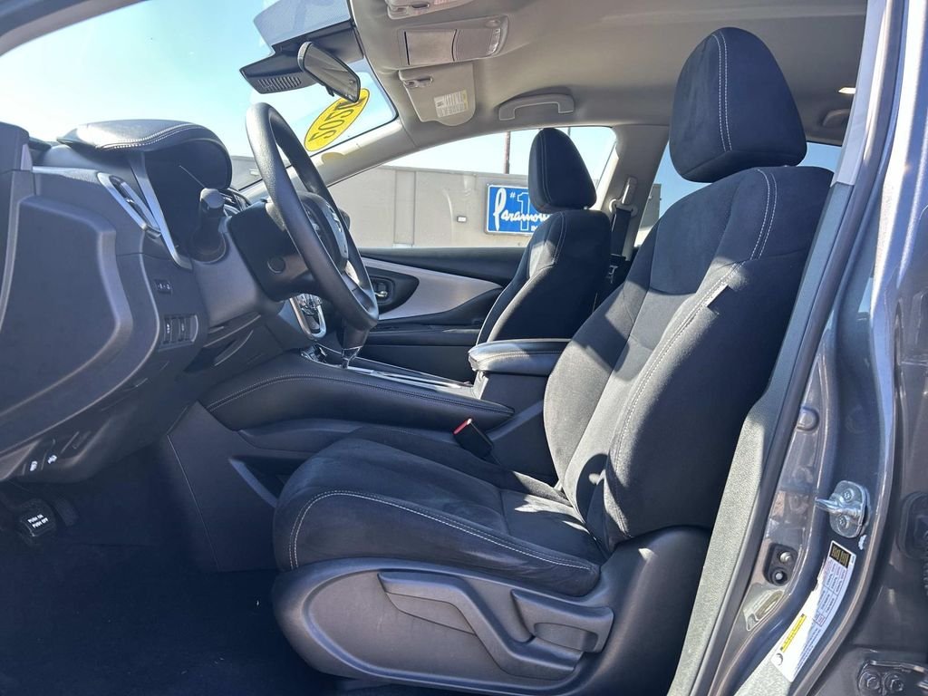 Used 2021 Gray Nissan S image 15