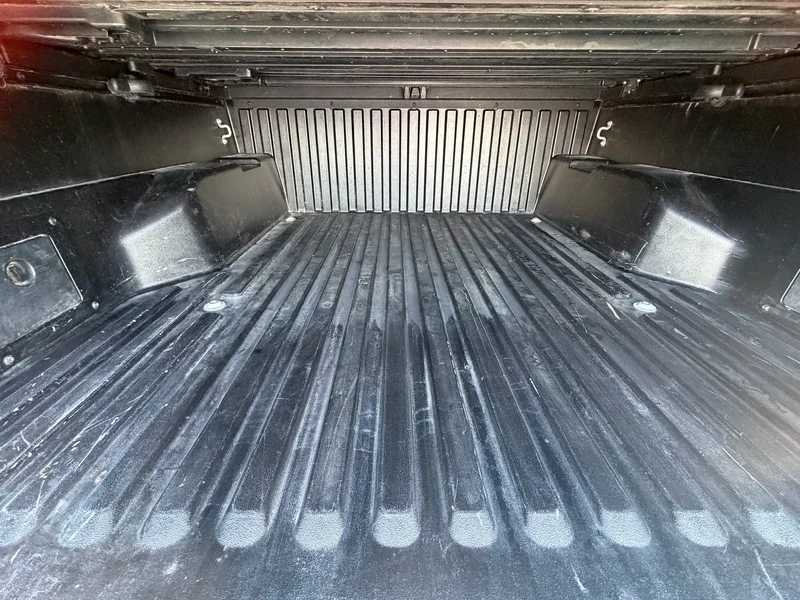 Used 2018 Magnetic Gray Met Toyota SR5 image 24