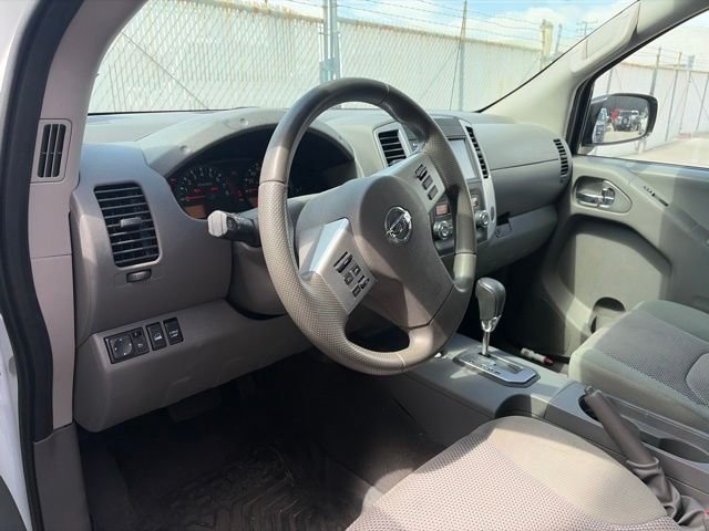 Used 2021 White Nissan SV image 13
