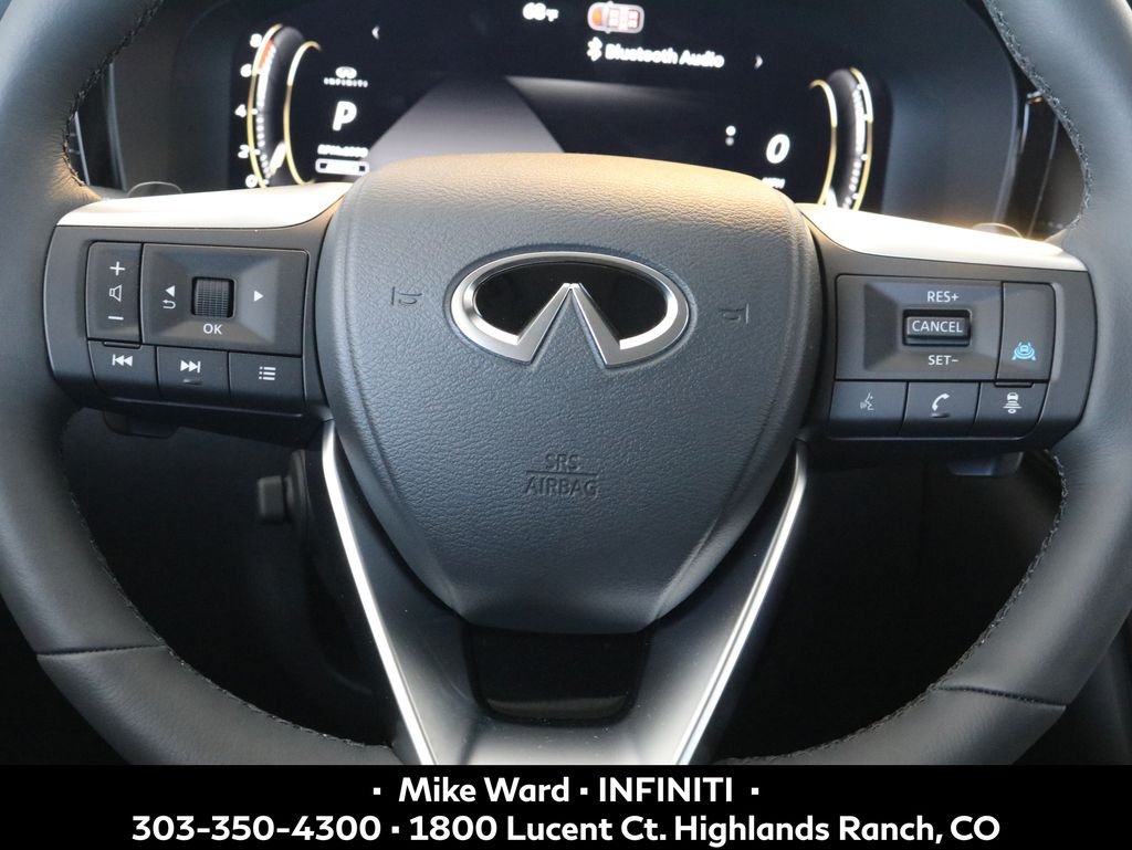 New 2027 DEEP EMERALD INFINITI Luxe AWD image 9