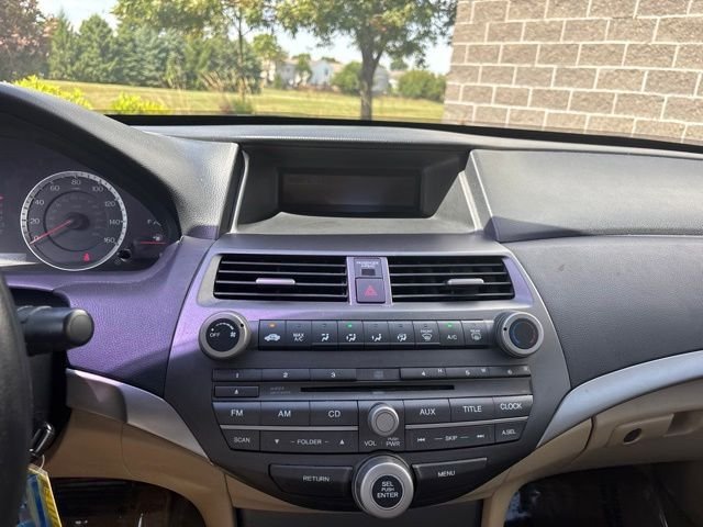 Used 2012 Red Honda LX image 22