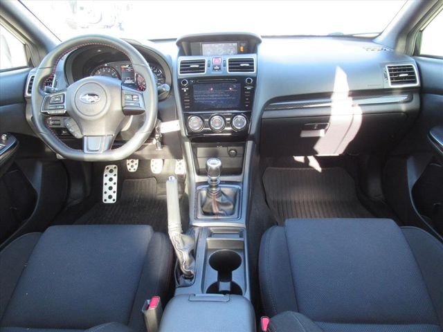 Used 2020 Black Subaru Premium image 11