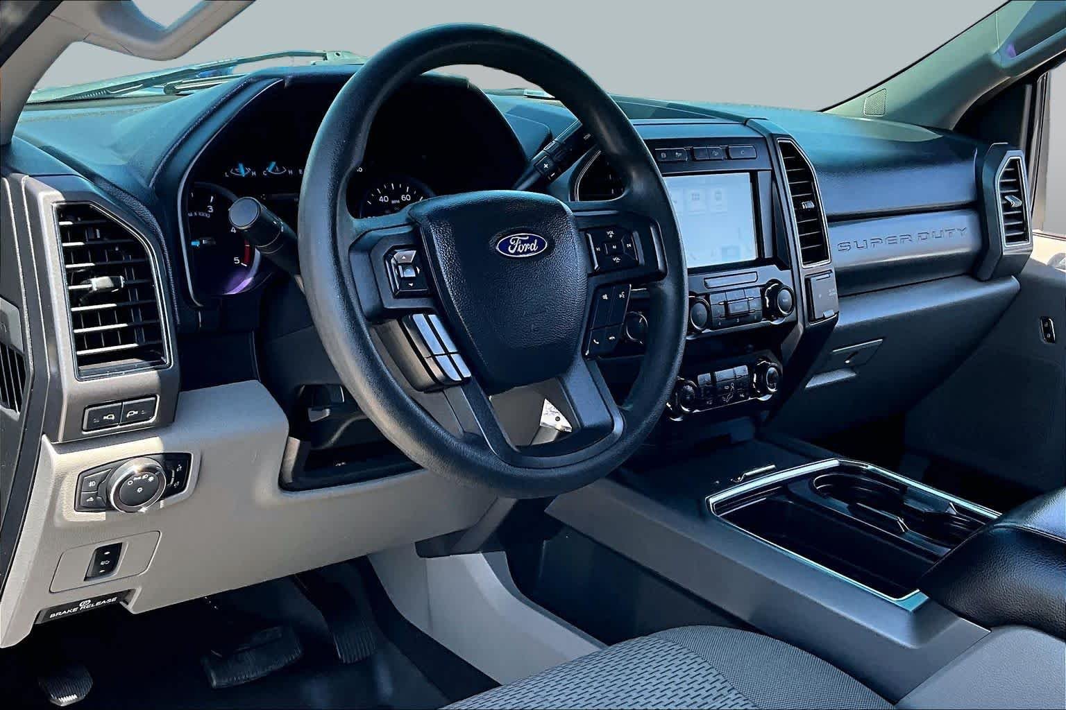 Used 2019 Blue Jeans Ford XLT image 16