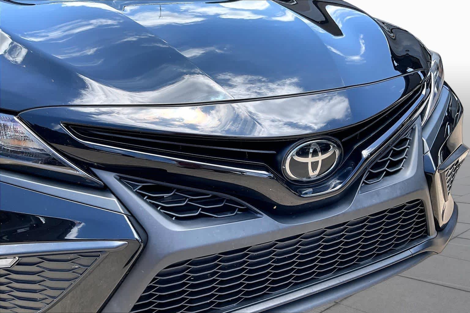 Used 2023 Midnight Black Metallic Toyota SE Nightshade image 28