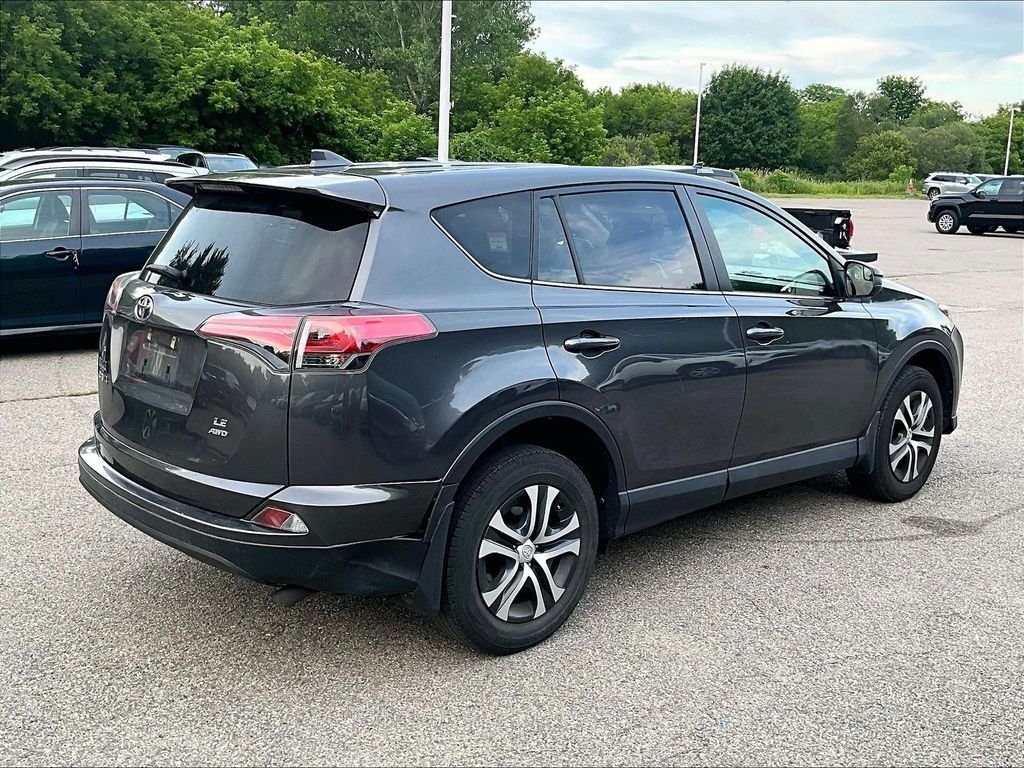 Used 2018 Gray Toyota LE image 6