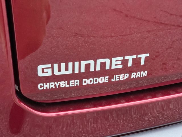 New 2026 Velvet Red Pearl-Coat Exterior Paint Jeep  image 32