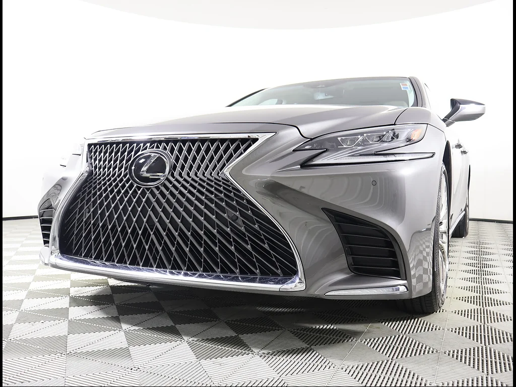 Used 2020 MANGANESE LUSTER Lexus Base image 3
