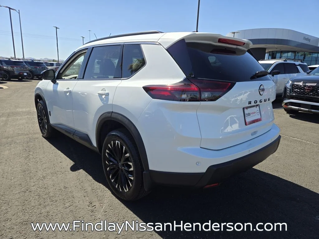 New 2026 Everest White Pearl TriCoat Nissan Dark Armor™ image 5